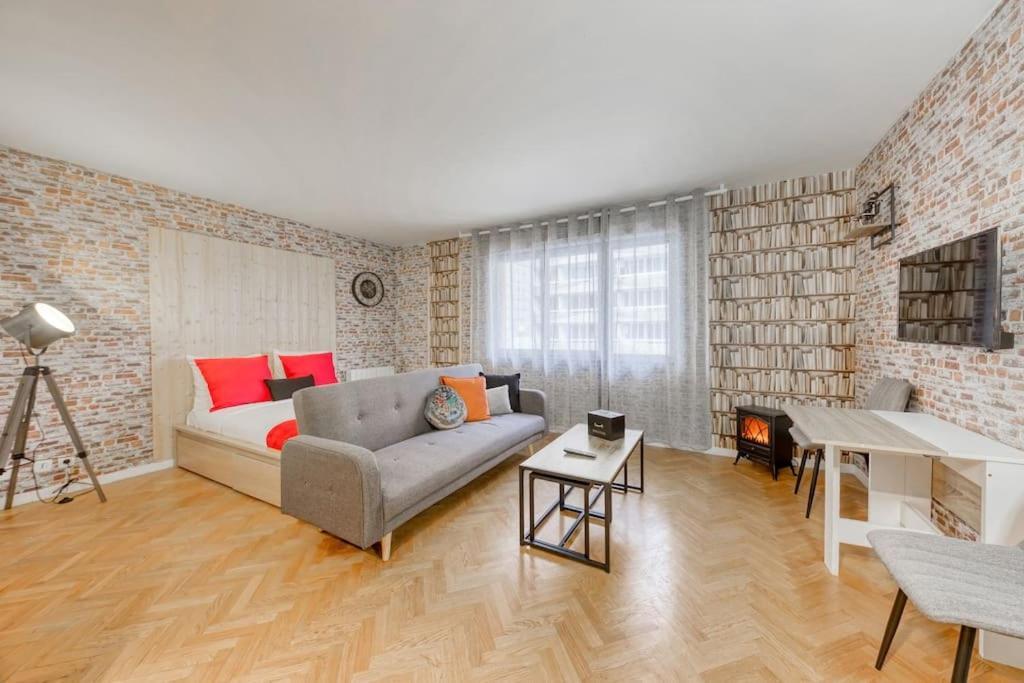 Magnifique Studio La Villette Avec Parking Обервилье Экстерьер фото
